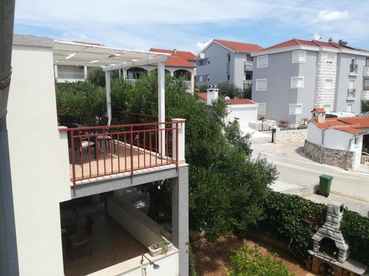 Apartman Lidija Ciovo 特罗吉尔 外观 照片
