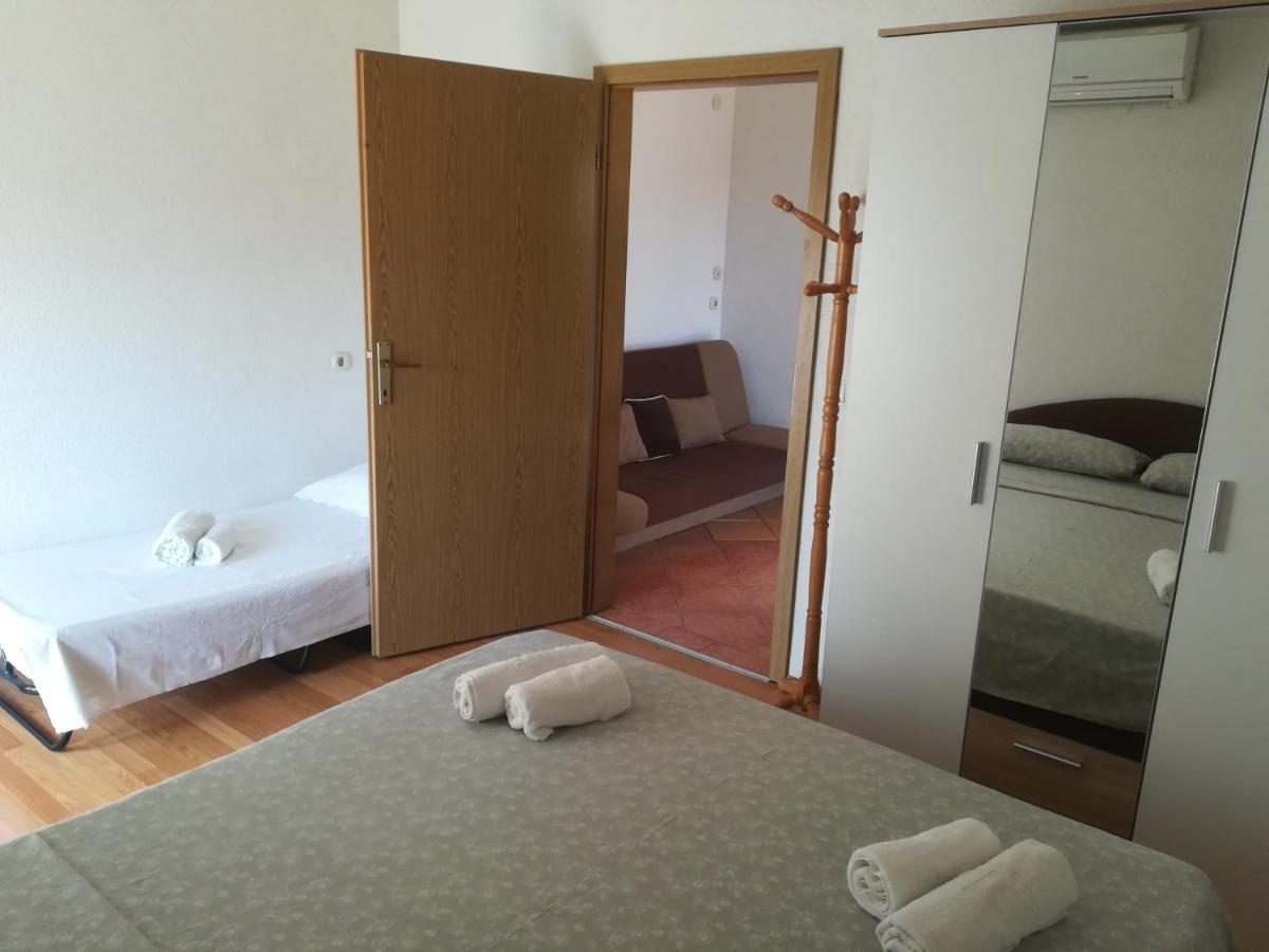 Apartman Lidija Ciovo 特罗吉尔 外观 照片