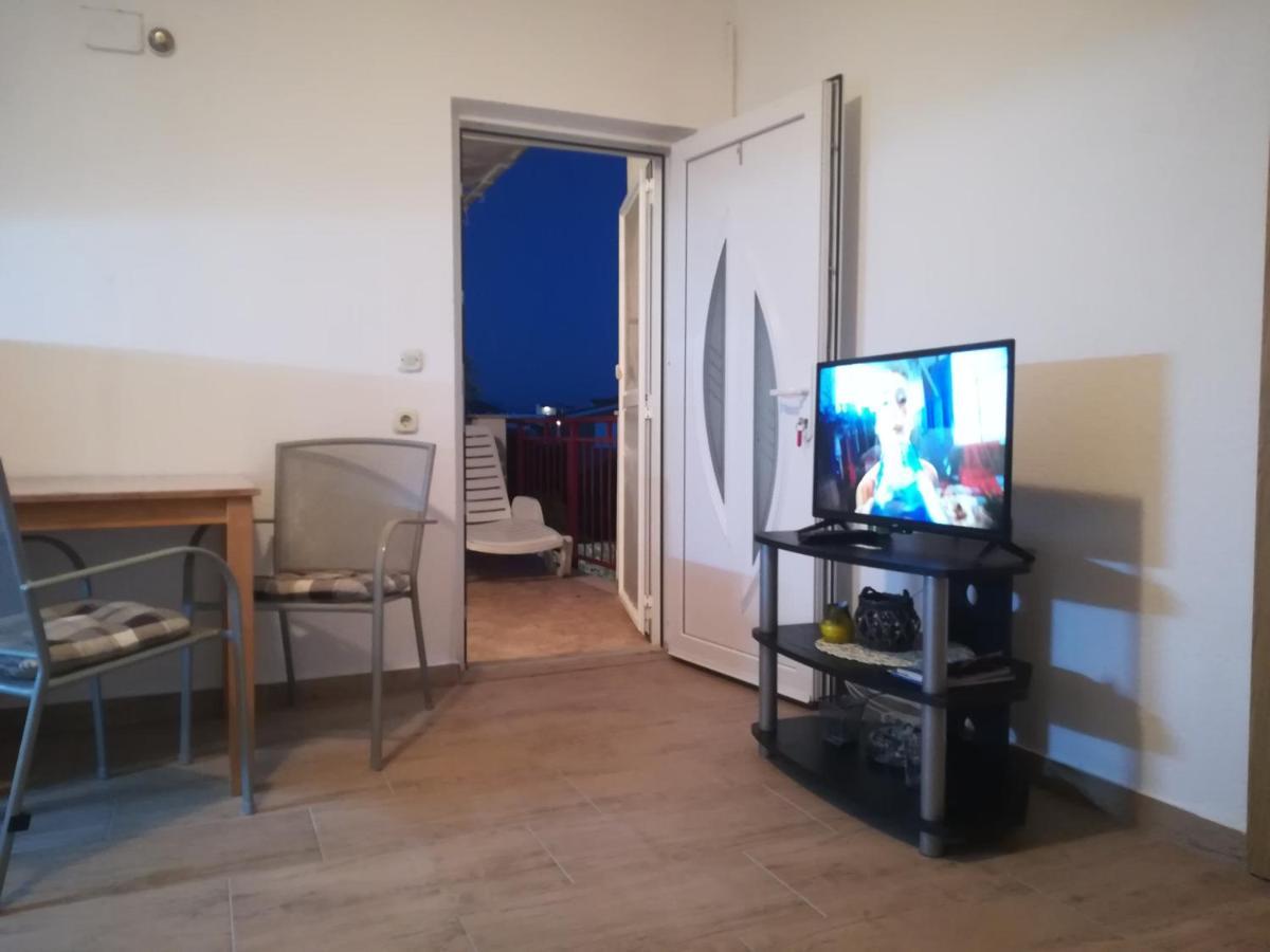 Apartman Lidija Ciovo 特罗吉尔 外观 照片